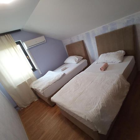 Sun Garden Sarajevoアパートホテル エクステリア 写真