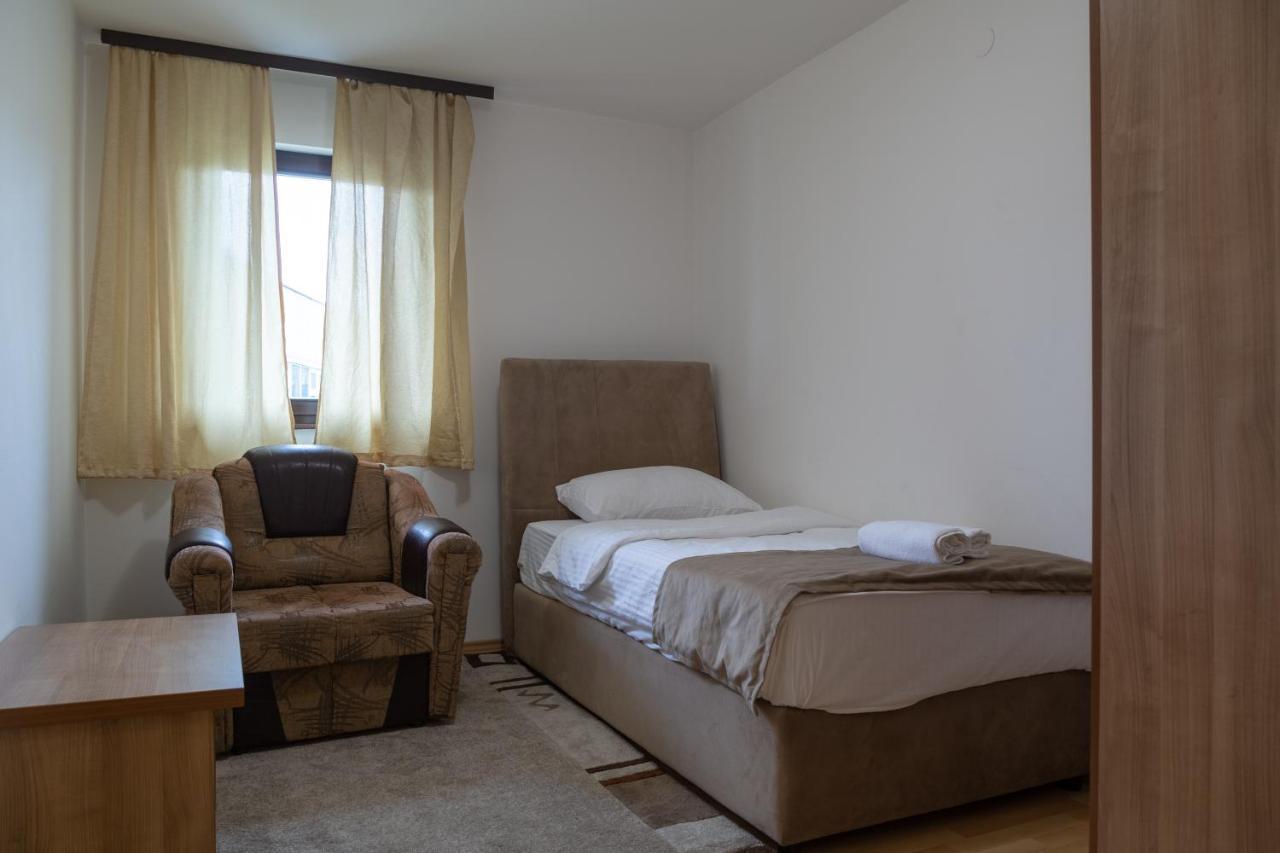 Sun Garden Sarajevoアパートホテル エクステリア 写真