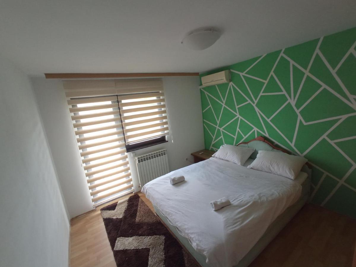 Sun Garden Sarajevoアパートホテル エクステリア 写真